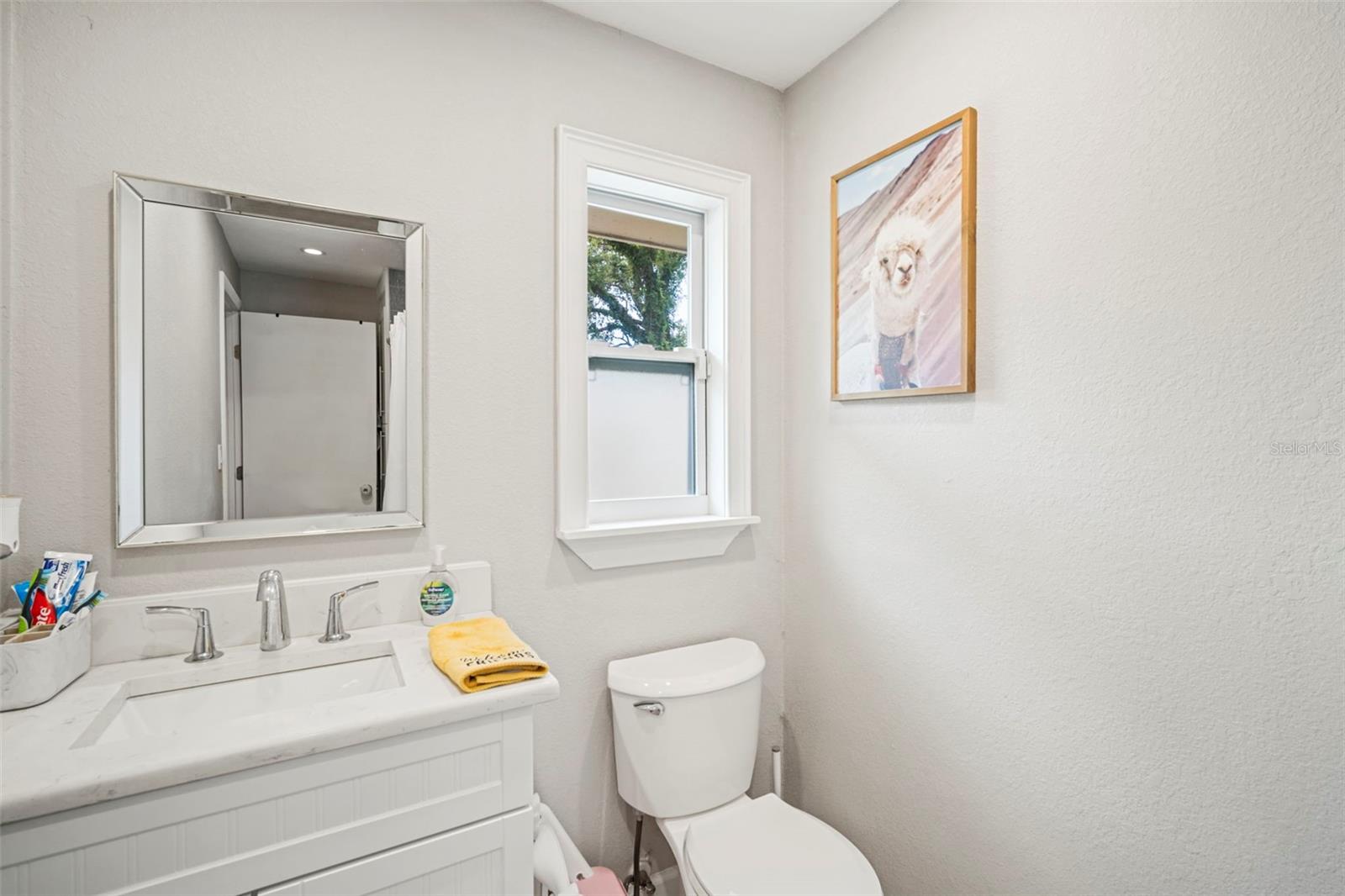 Image 16 of 25 For 980 8th Avenue Ne