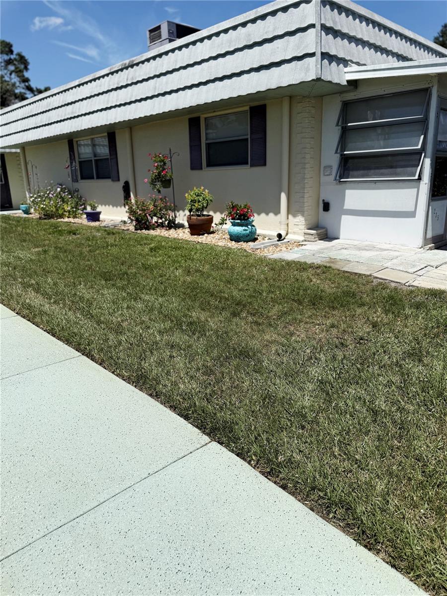 Image 2 of 36 For 1801 Bedford Terrace 235