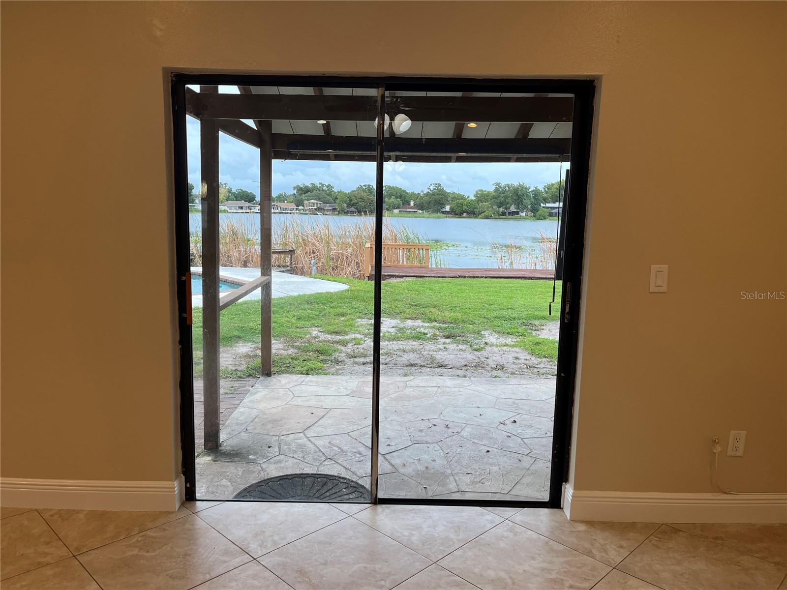 Image 7 of 17 For 8301 Lago Vista Drive