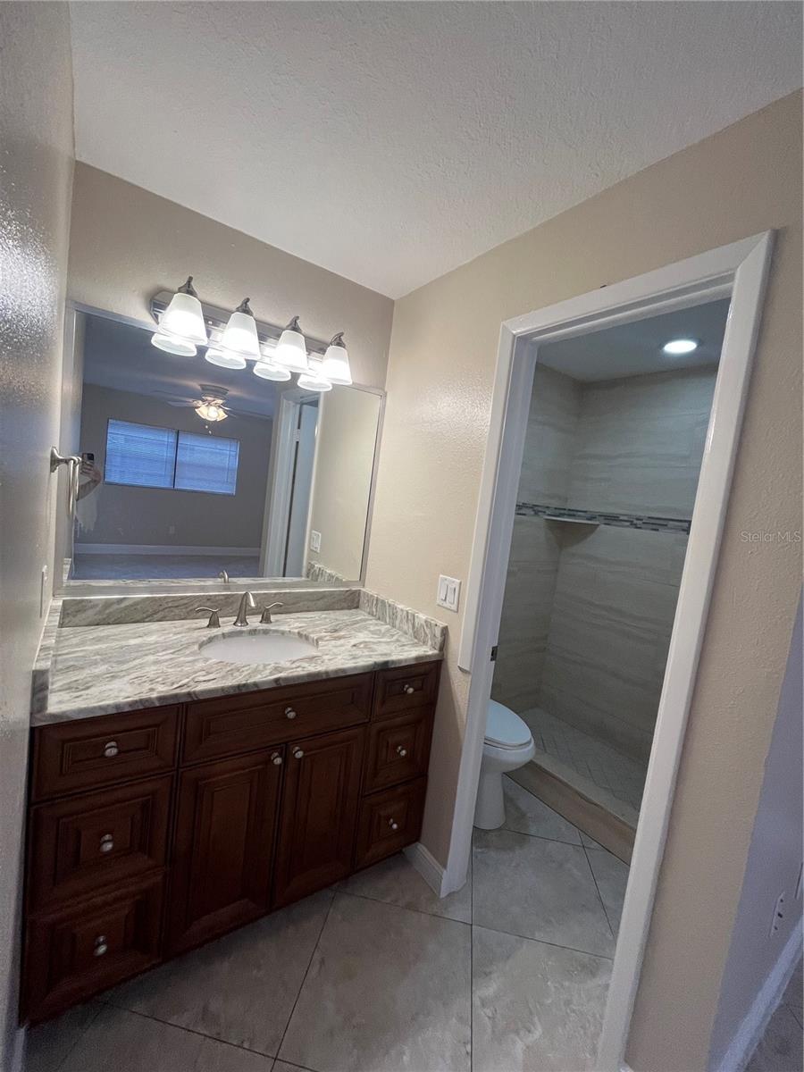 Image 9 of 17 For 8301 Lago Vista Drive