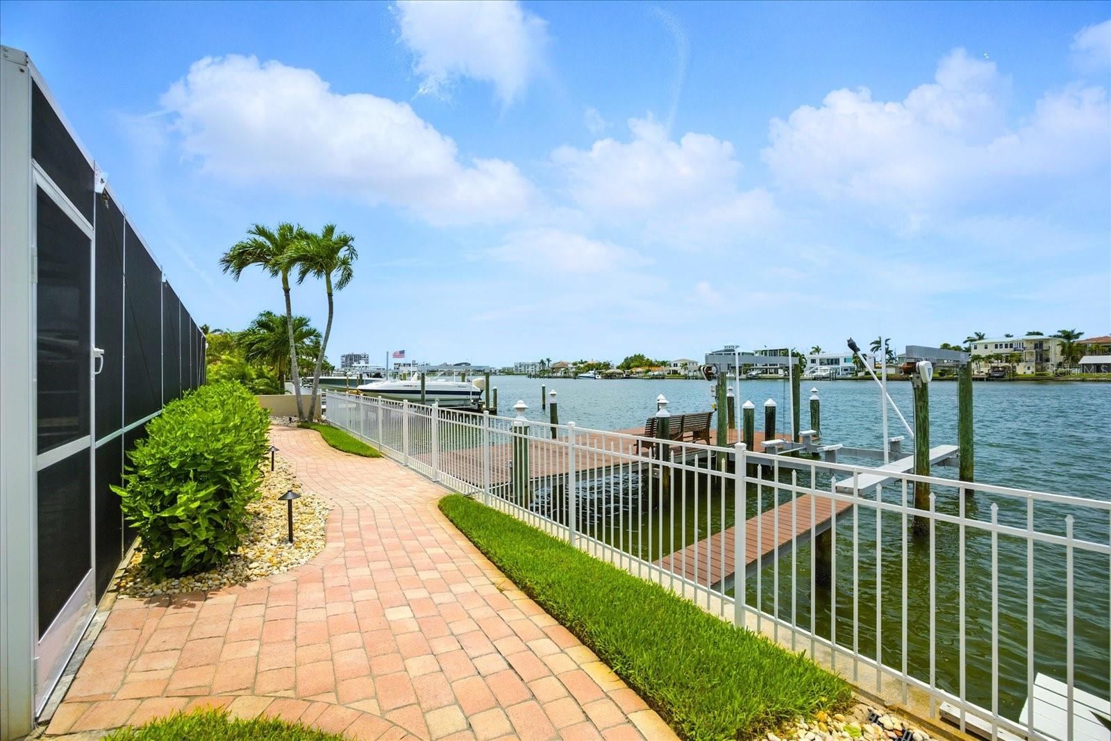 Image 11 of 52 For 7864 9th Avenue S