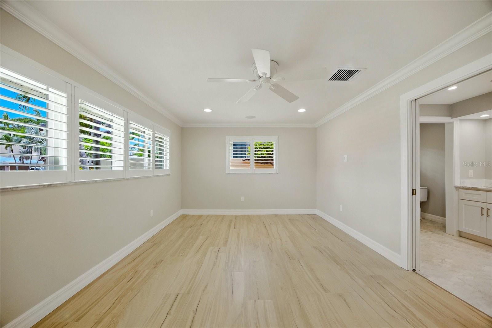 Image 34 of 52 For 7864 9th Avenue S