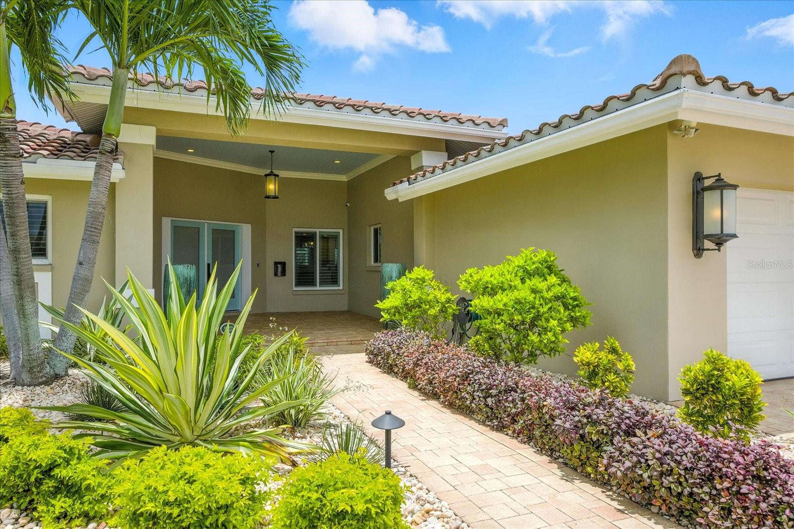 Image 4 of 52 For 7864 9th Avenue S