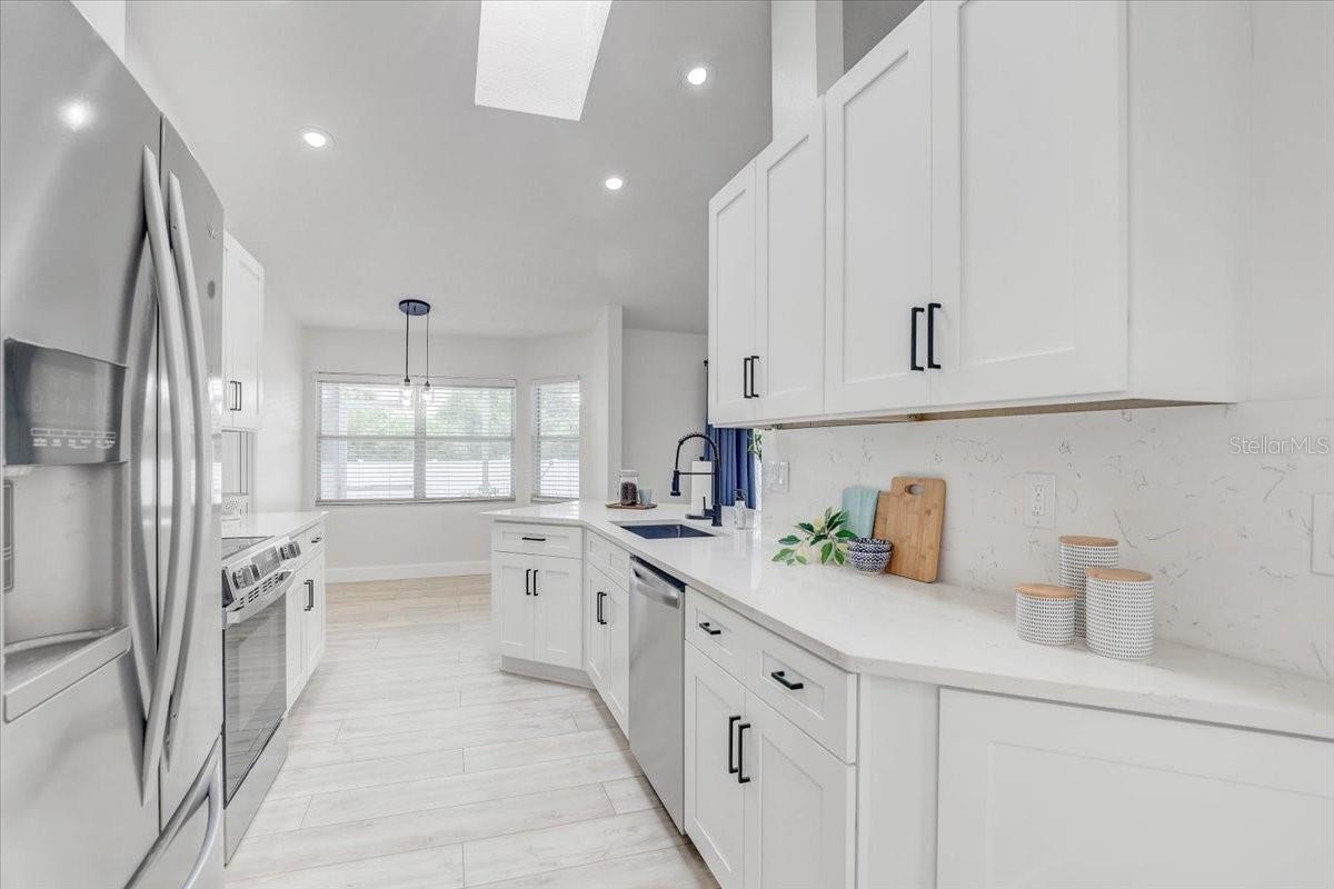 Image 12 of 48 For 6403 64th Drive E