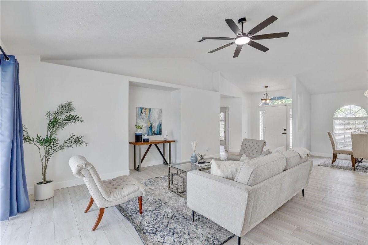 Image 6 of 48 For 6403 64th Drive E