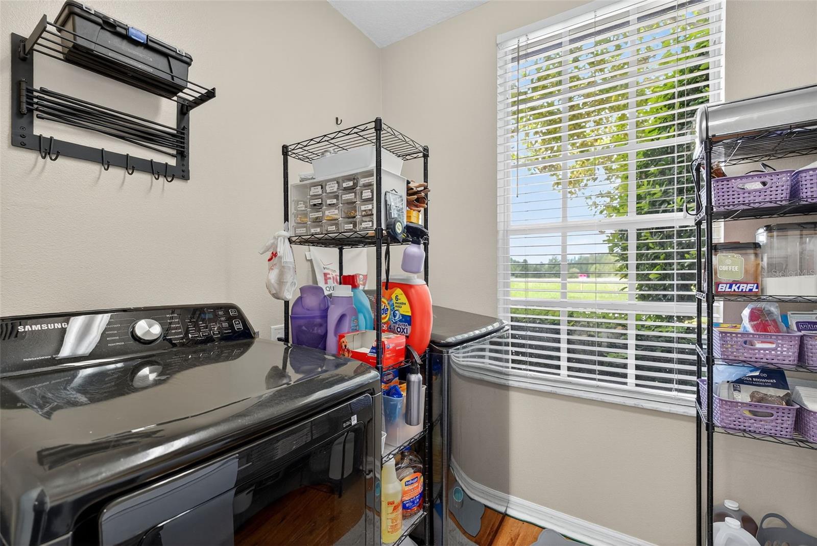 Image 16 of 53 For 10639 Marsha Dr