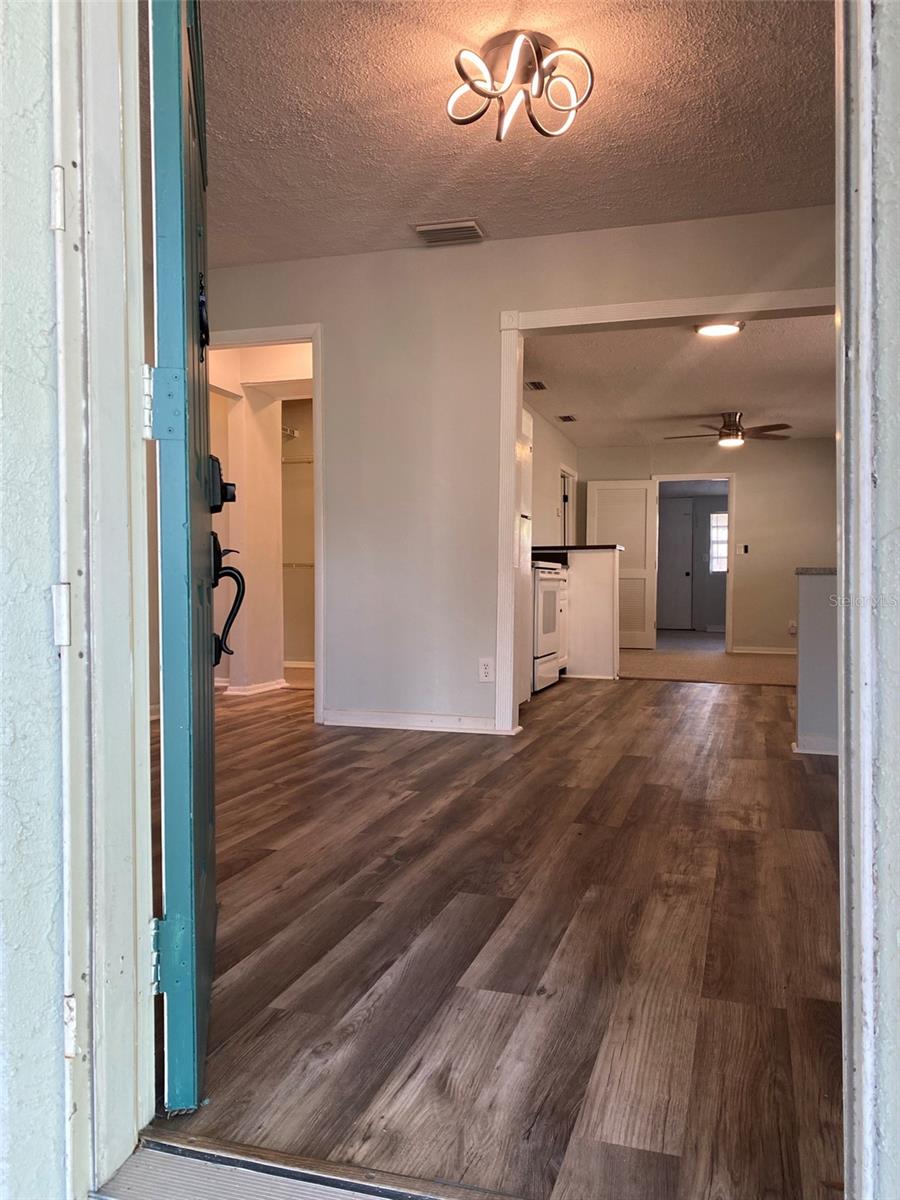 Image 10 of 26 For 787 12th Avenue N