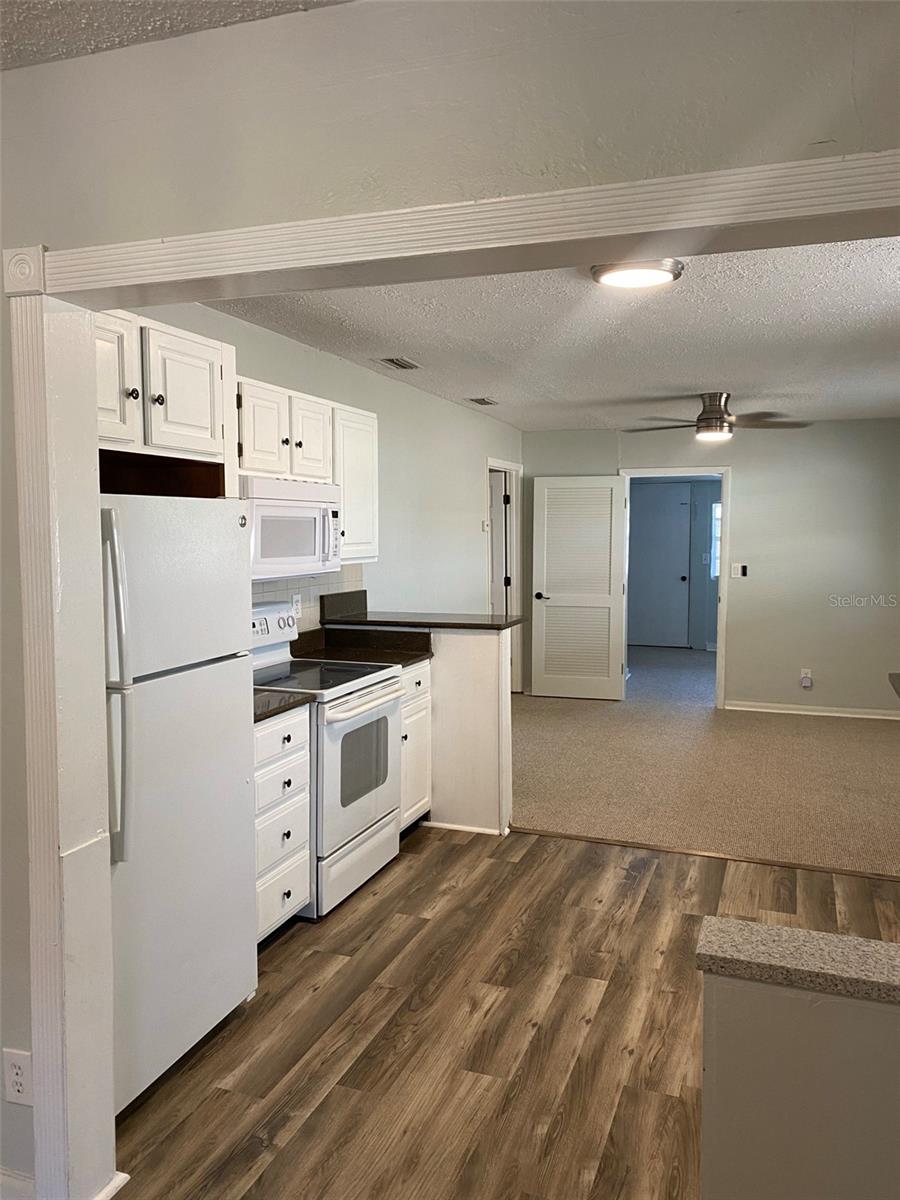 Image 11 of 26 For 787 12th Avenue N