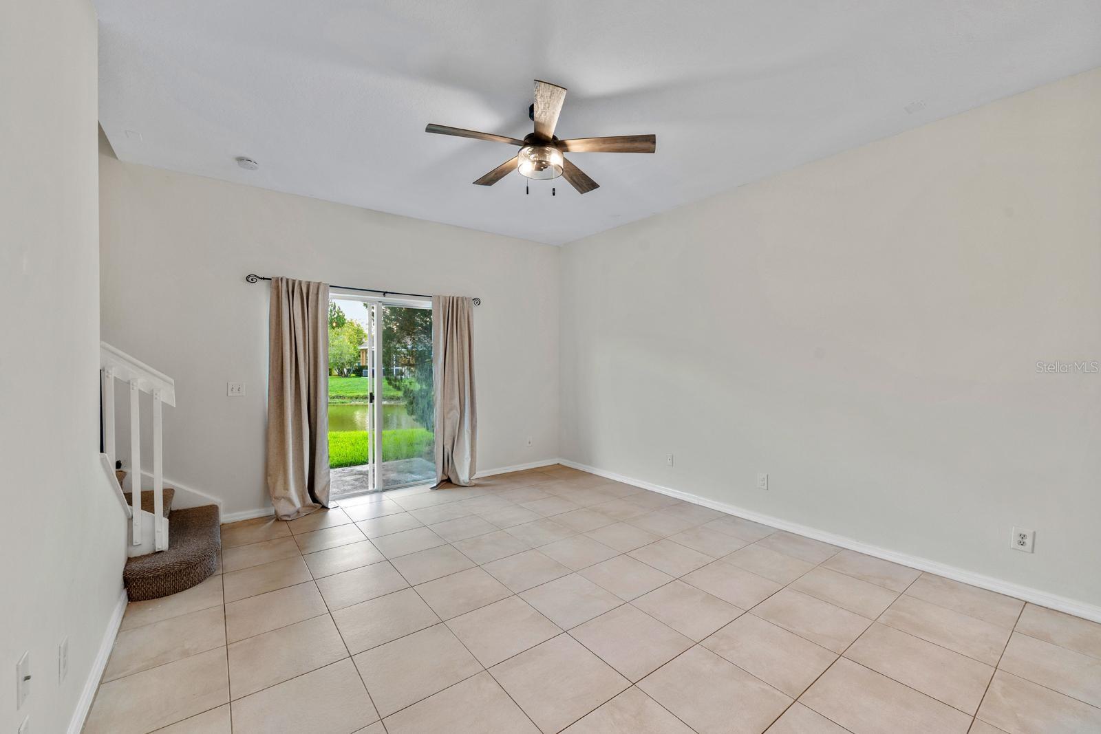 Image 9 of 27 For 20318 Oak Key Court