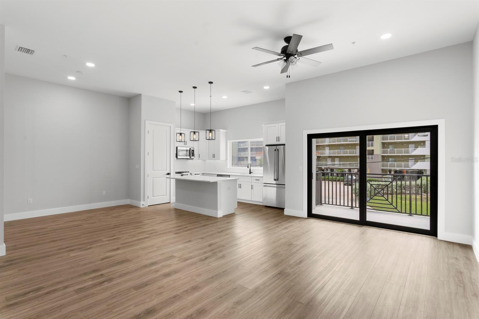 Image 11 of 54 For 11605 1st Street E 3