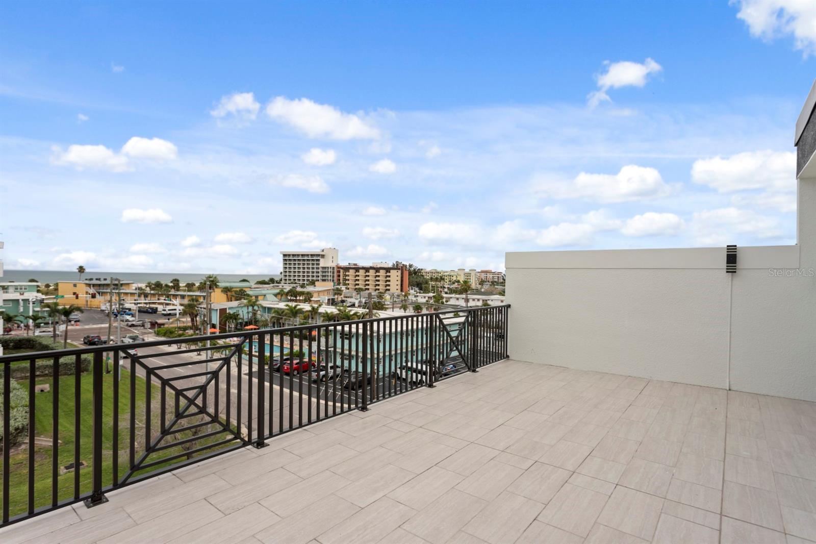 Image 4 of 54 For 11605 1st Street E 3