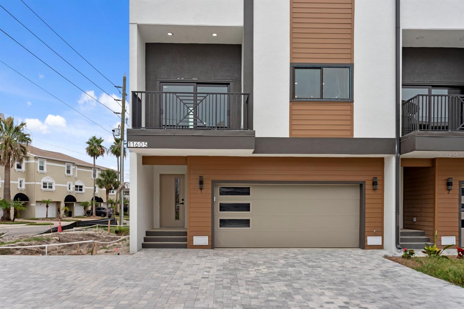 Image 7 of 54 For 11605 1st Street E 3