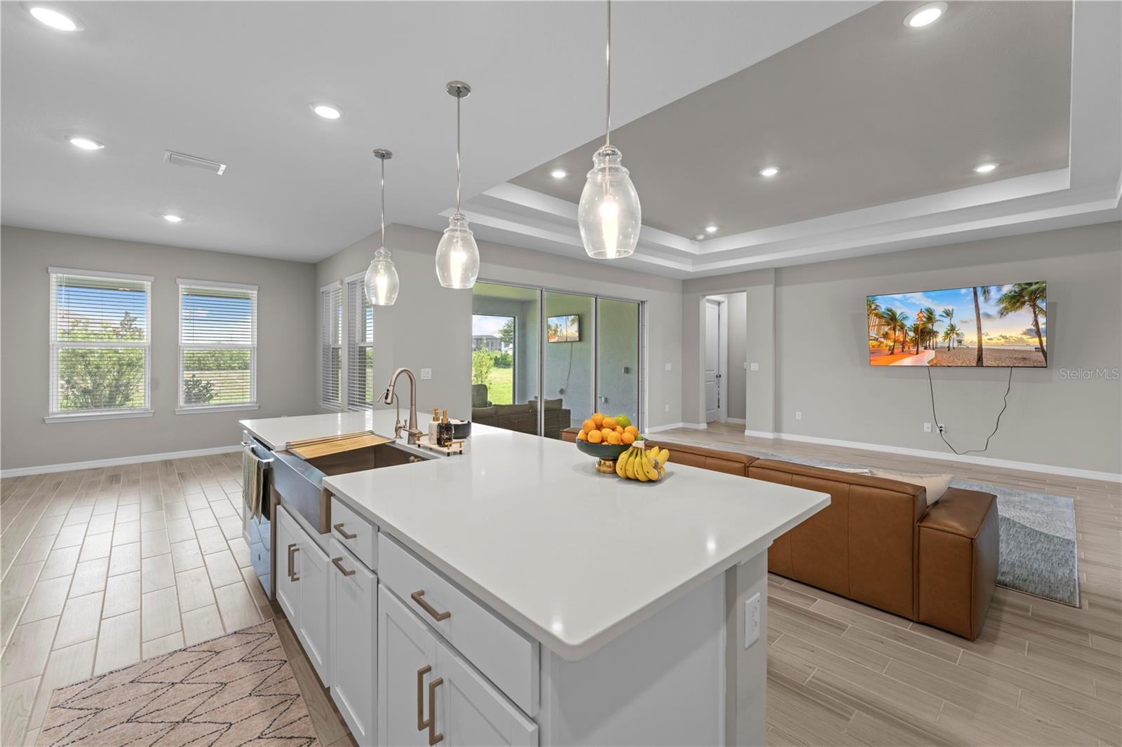 Listing photo id 23 for 2347 Overfalls Place