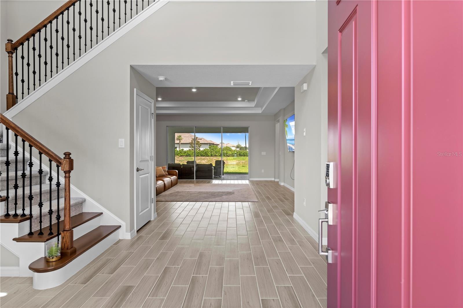 Listing photo id 6 for 2347 Overfalls Place