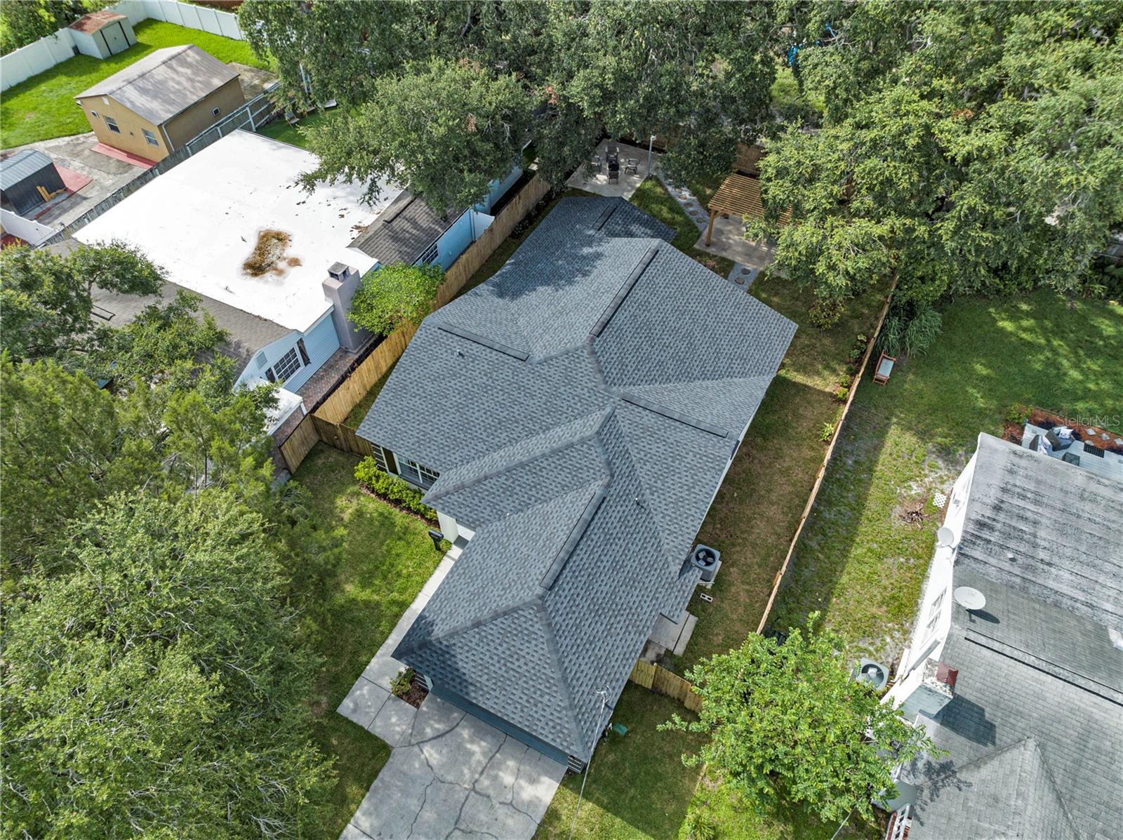 Listing photo id 38 for 1005 Indiana Avenue