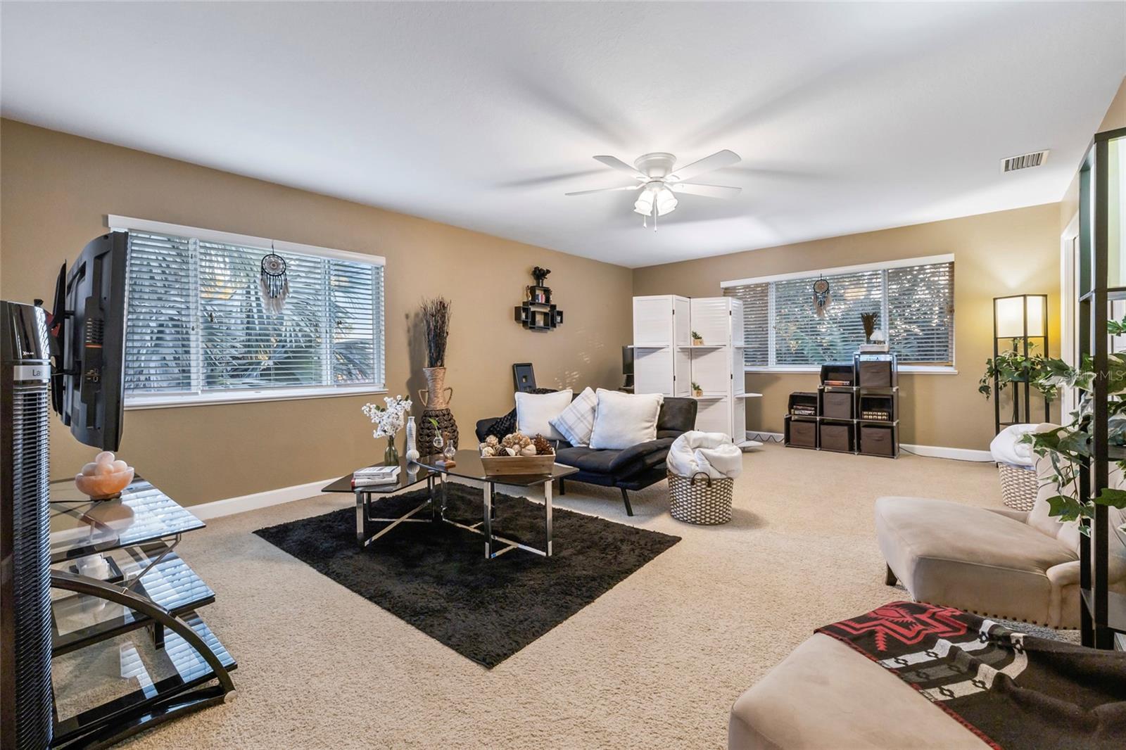 Image 43 of 63 For 1872 Eloise Cove Drive