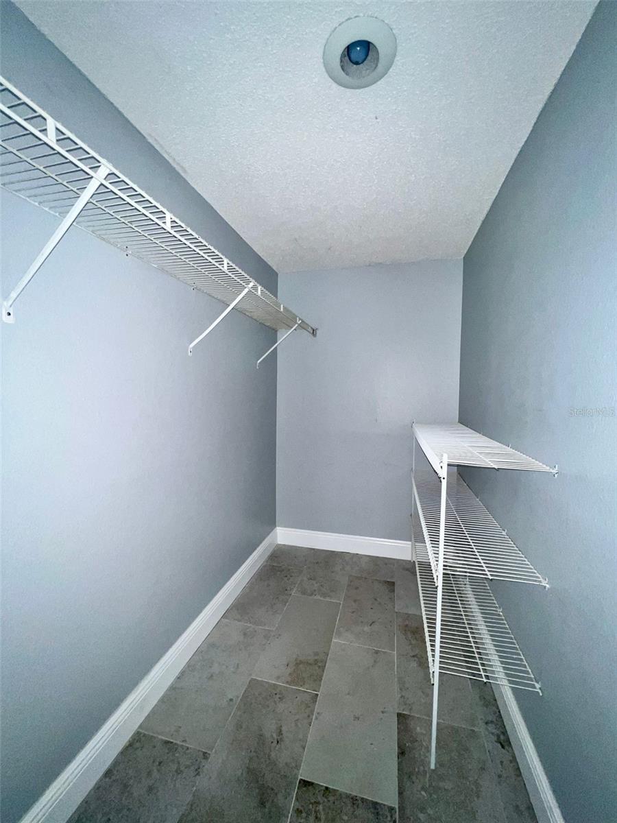 Listing photo id 6 for 3964 Dream Oak Place 104