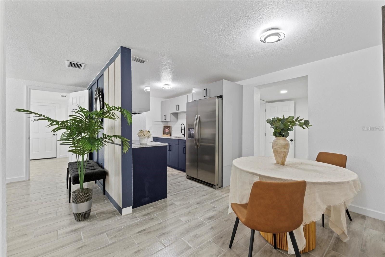 Image 11 of 37 For 5817 30th Avenue