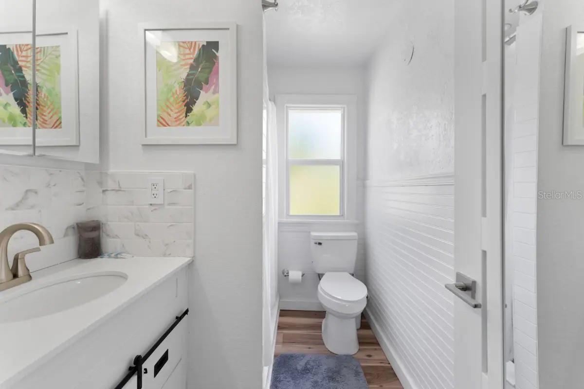 Image 10 of 29 For 3320 18th Street N