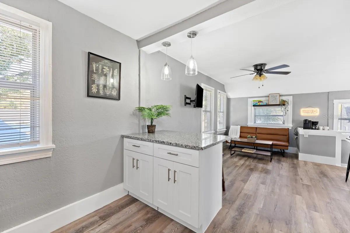 Image 17 of 29 For 3320 18th Street N