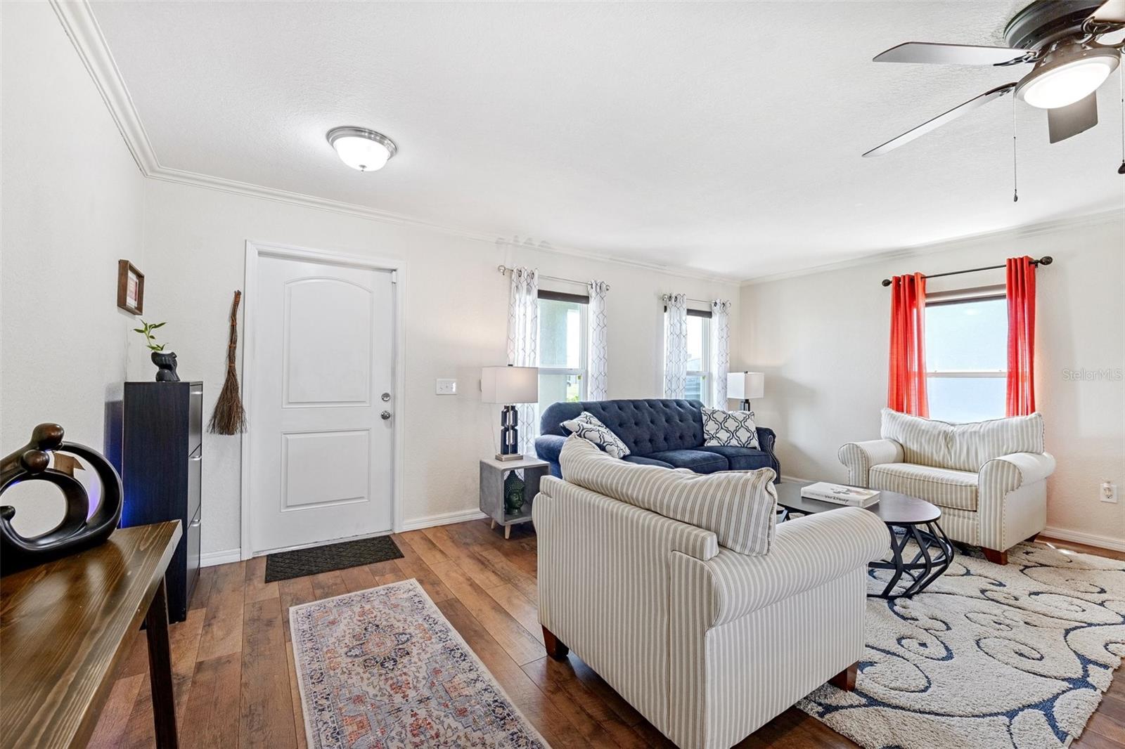 Image 4 of 39 For 12925 Keefer Court