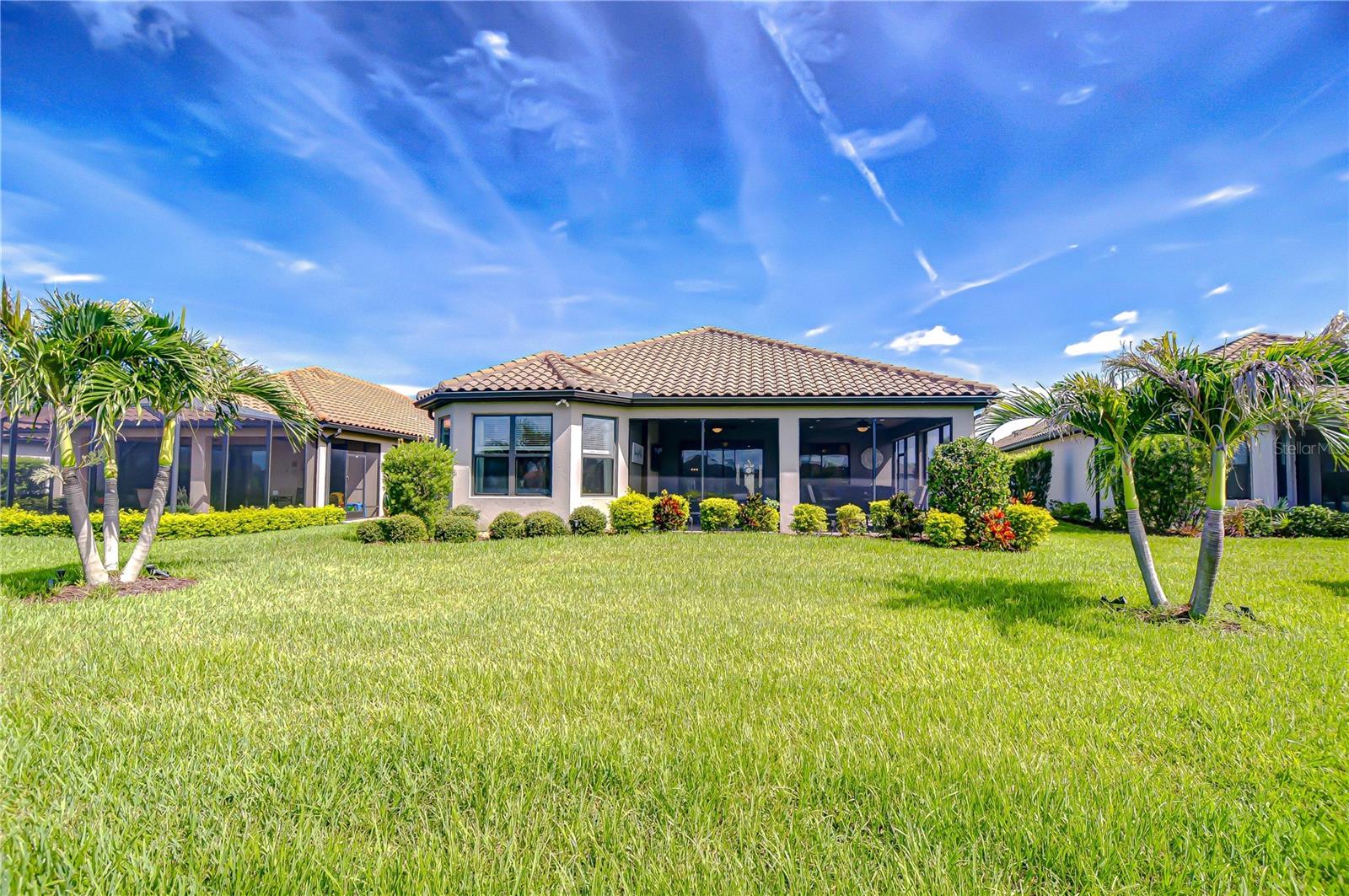 Listing photo id 32 for 10577 Calluna Drive