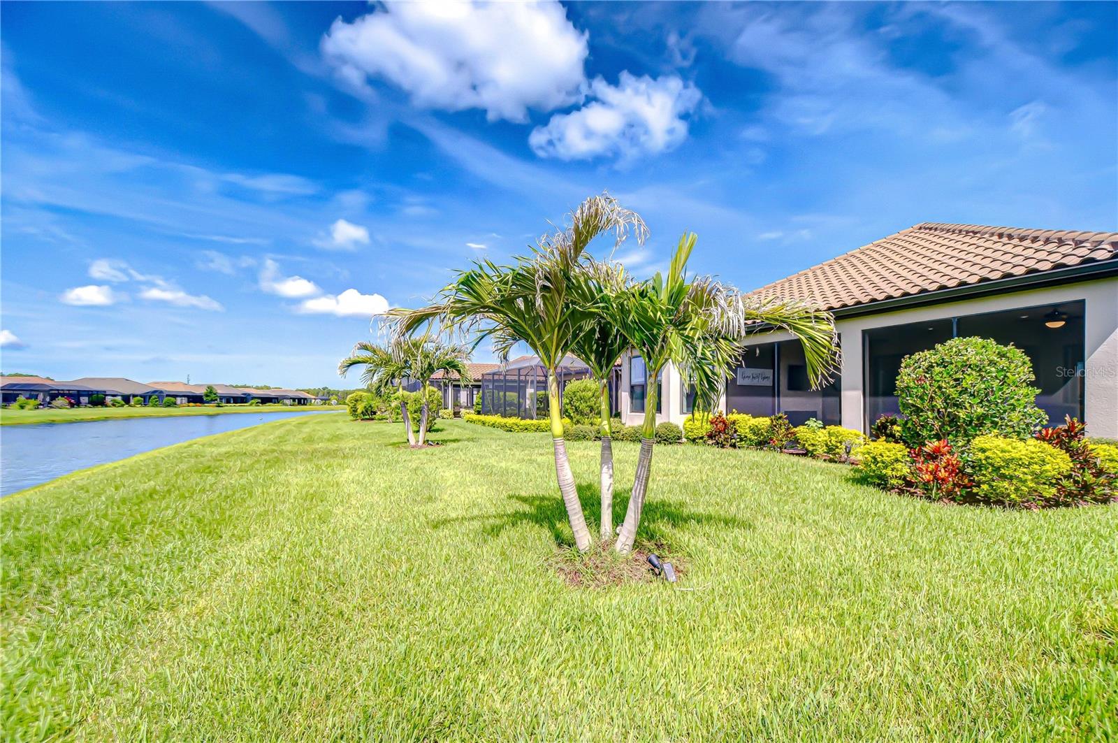 Listing photo id 33 for 10577 Calluna Drive