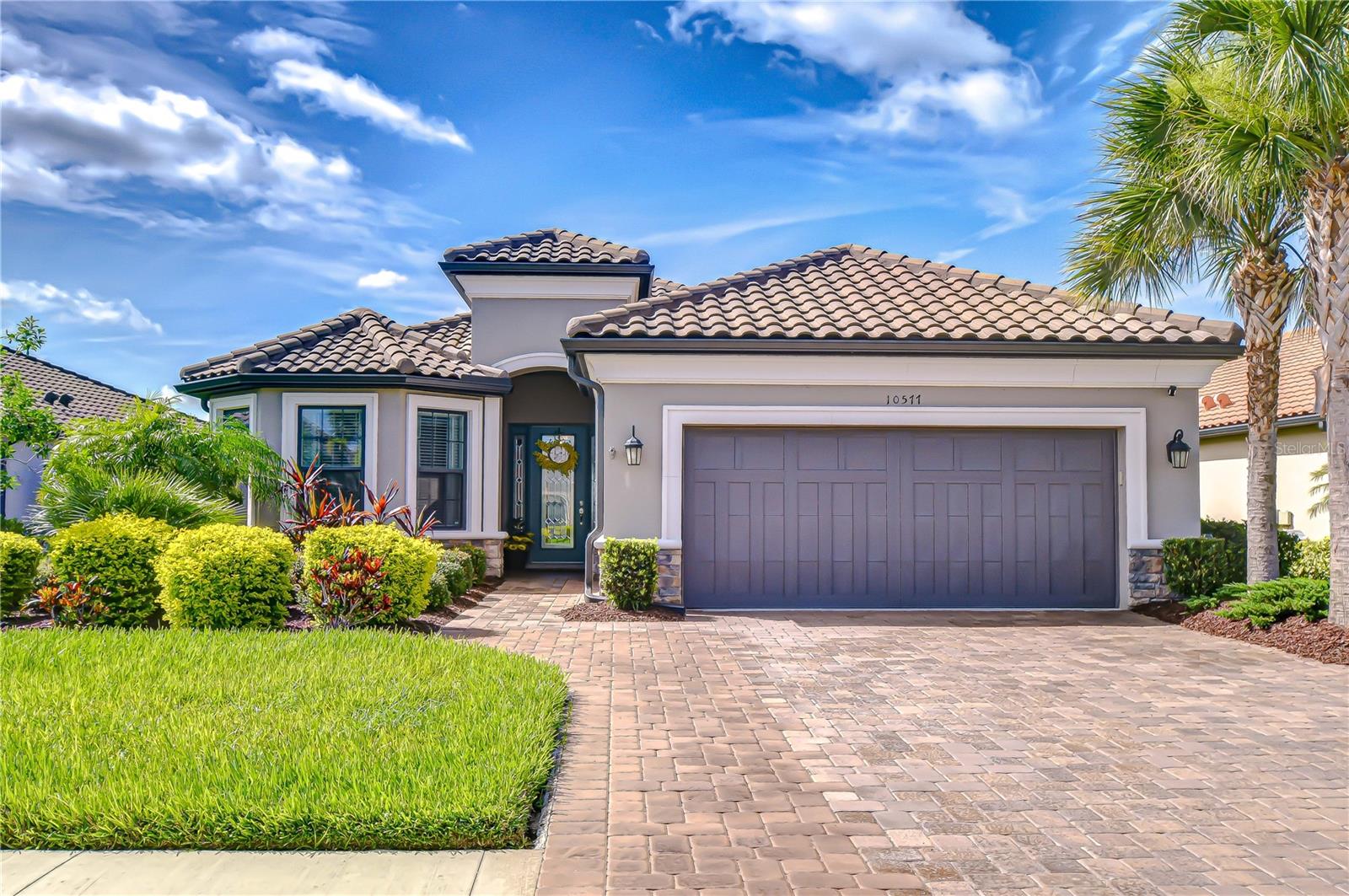 Listing photo id 35 for 10577 Calluna Drive