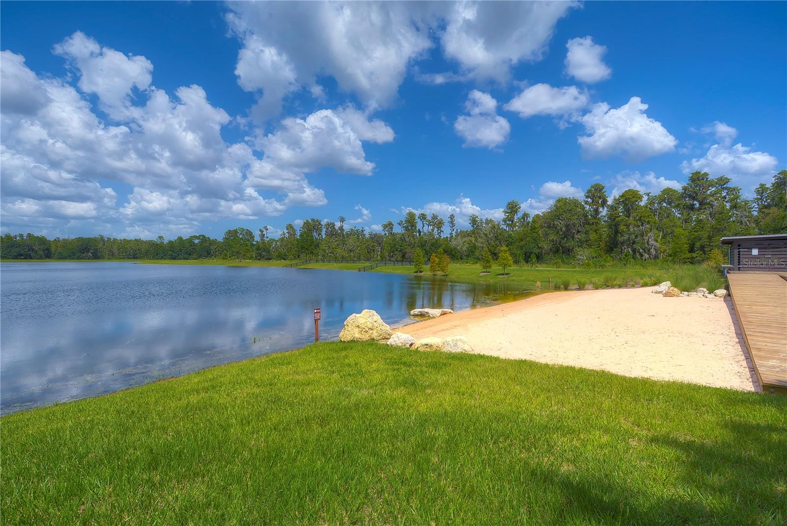 Listing photo id 44 for 10577 Calluna Drive