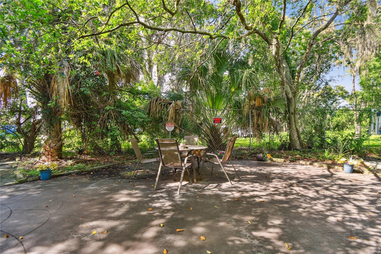 Image 16 of 41 For 3415 Tricon Lane 13