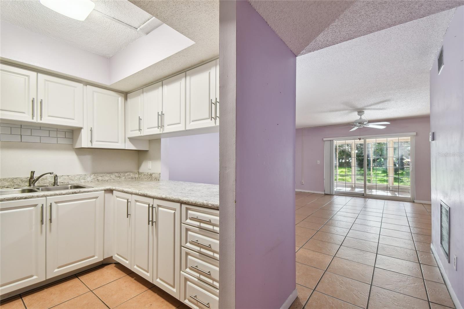 Image 25 of 41 For 3415 Tricon Lane 13