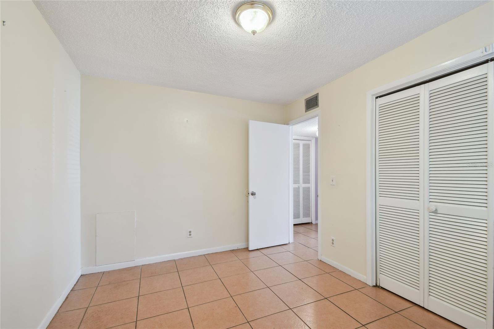Image 37 of 41 For 3415 Tricon Lane 13