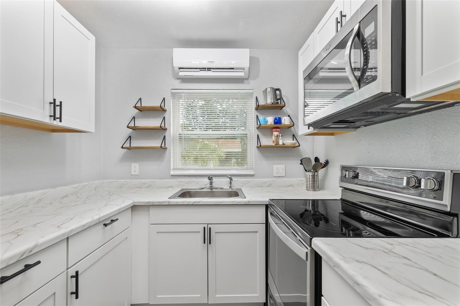 Image 12 of 32 For 351 Avenue N Ne