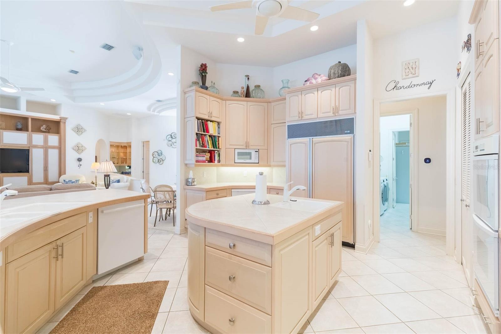 Image 15 of 54 For 6417 Renwick Circle