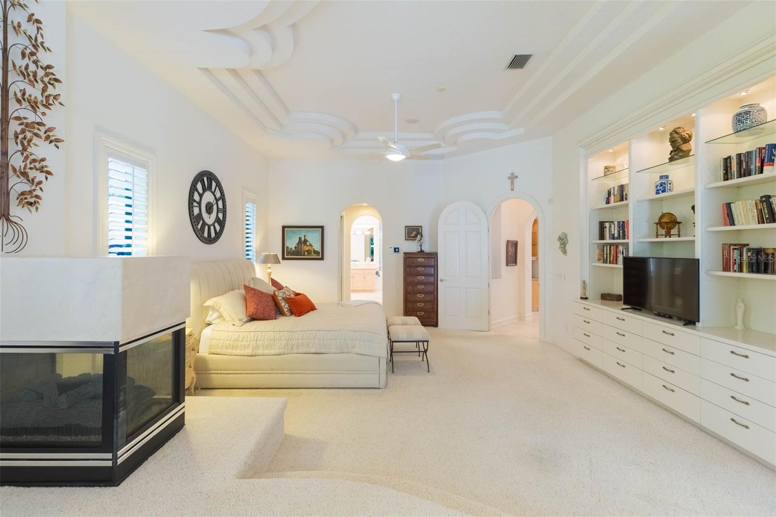 Image 21 of 54 For 6417 Renwick Circle