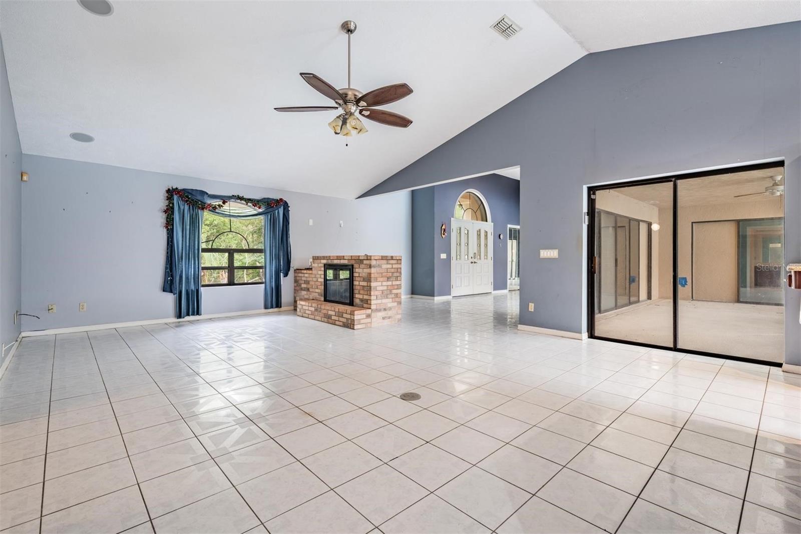 Image 13 of 48 For 3685 Palomino Terrace