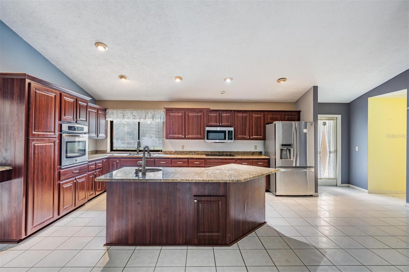Image 7 of 48 For 3685 Palomino Terrace