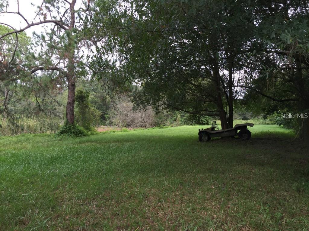 Listing photo id 5 for 6213 Orient Road