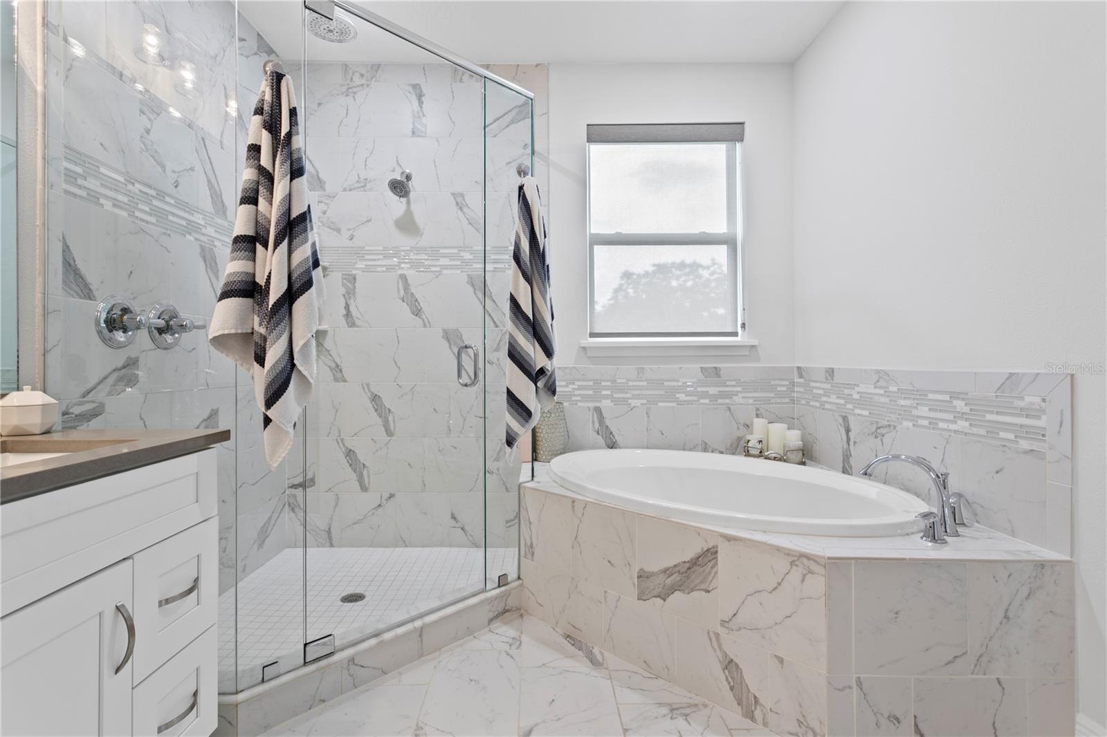 Image 33 of 47 For 6219 Interbay Avenue