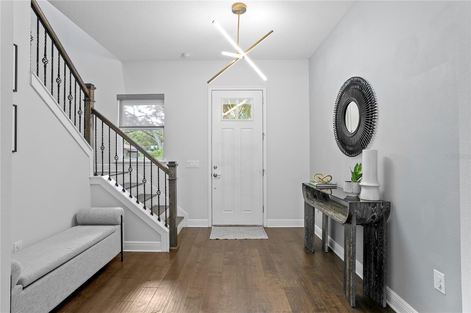 Image 4 of 47 For 6219 Interbay Avenue