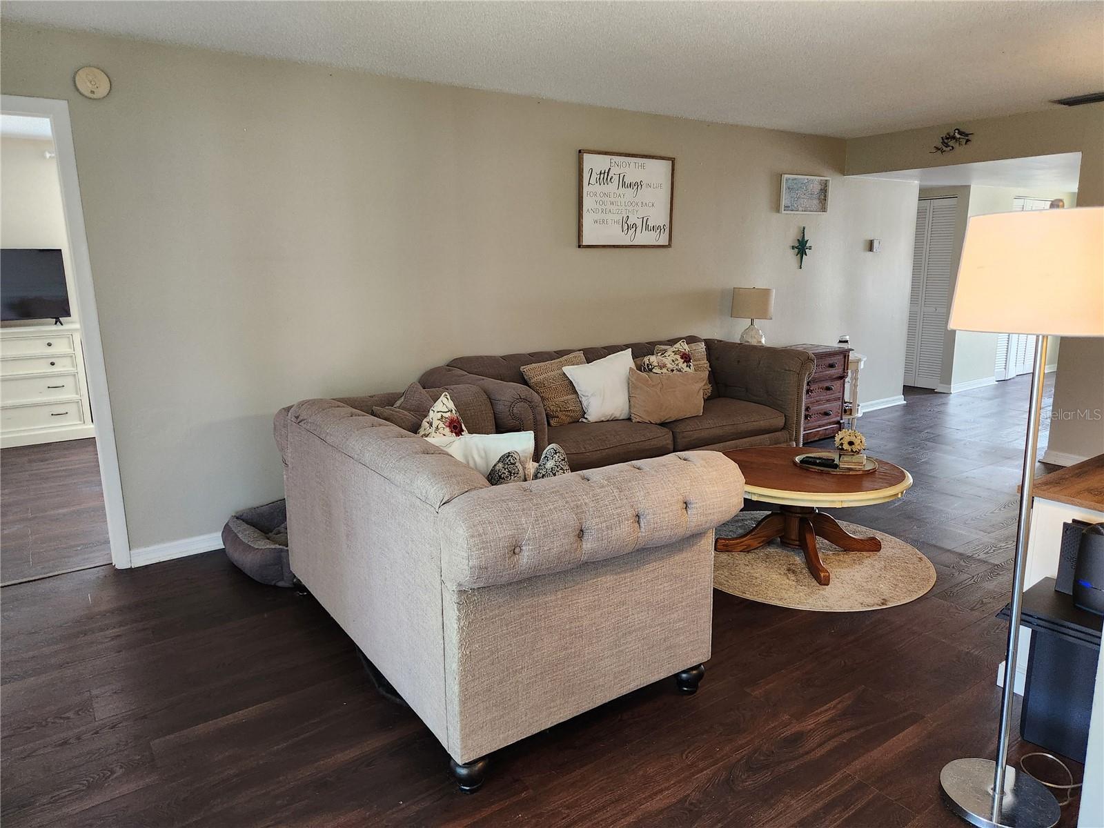 Image 14 of 33 For 6356 7th Avenue W 6356