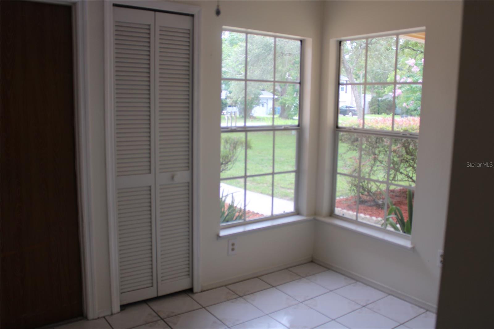 Image 31 of 47 For 10526 Gifford Drive