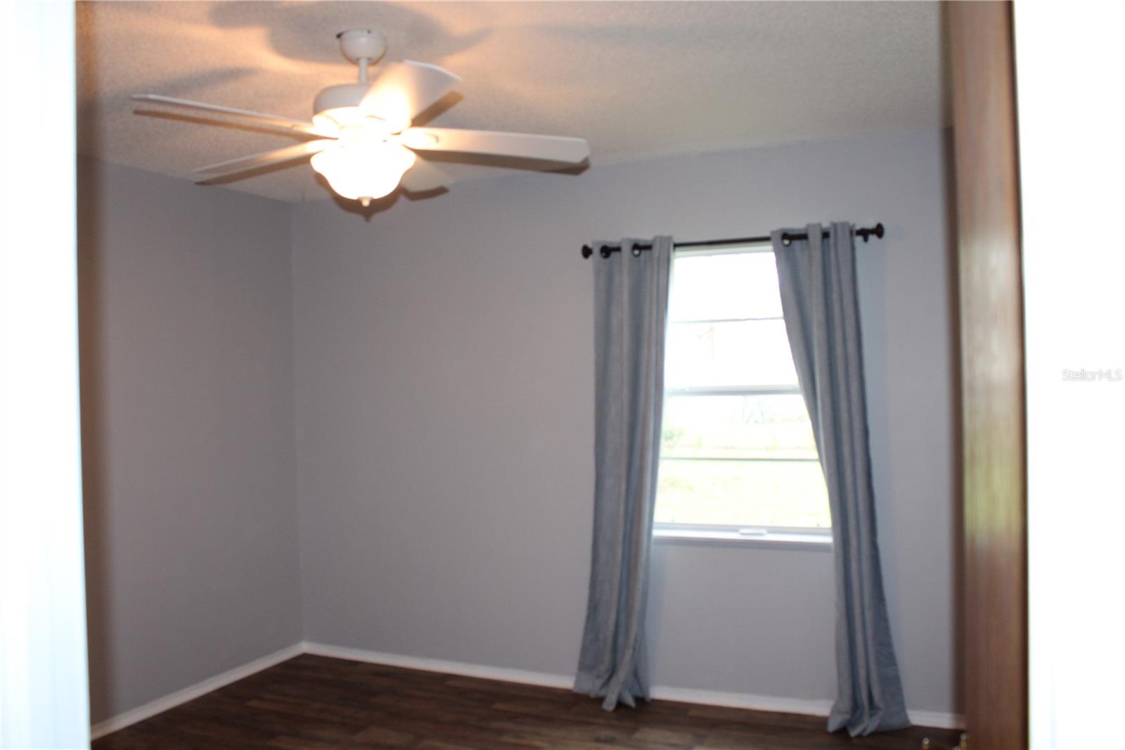 Image 32 of 47 For 10526 Gifford Drive