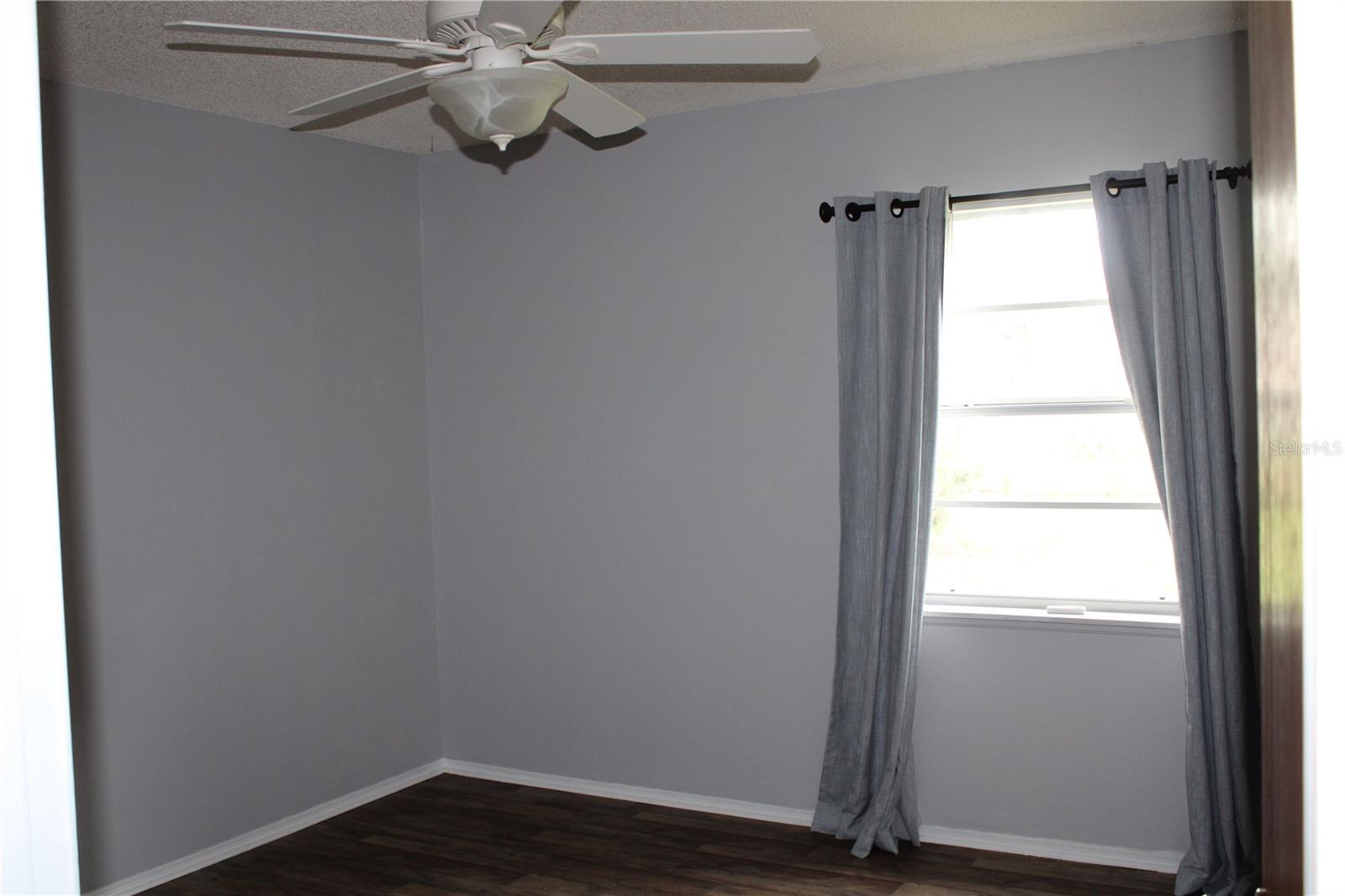 Image 33 of 47 For 10526 Gifford Drive