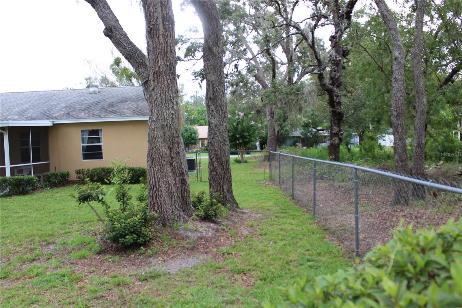 Image 44 of 47 For 10526 Gifford Drive