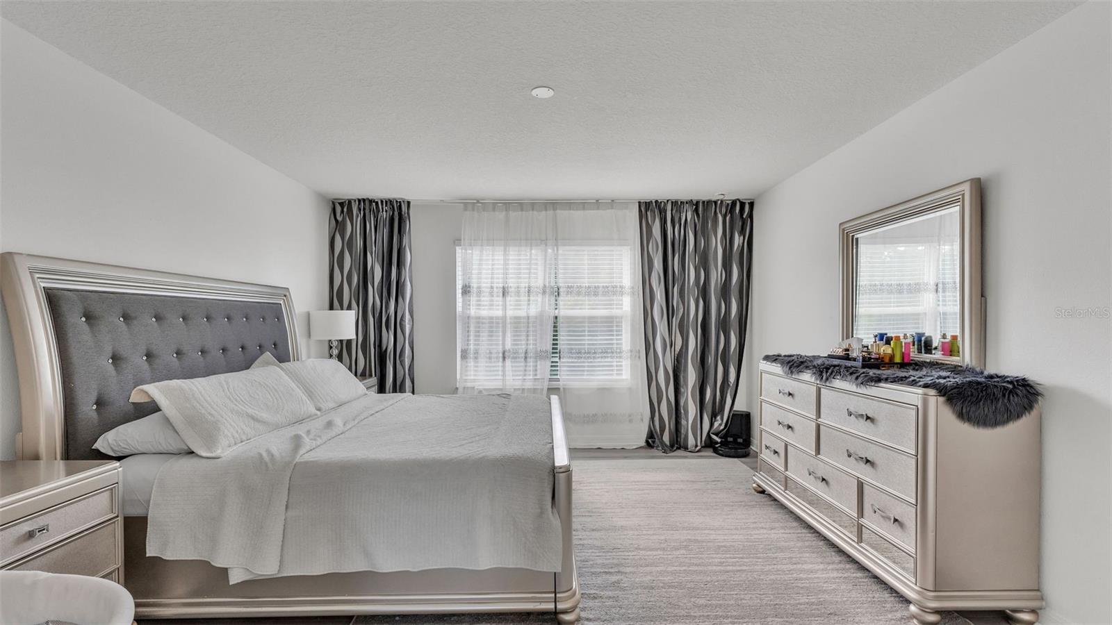 Image 26 of 38 For 2259 Waukegan Drive