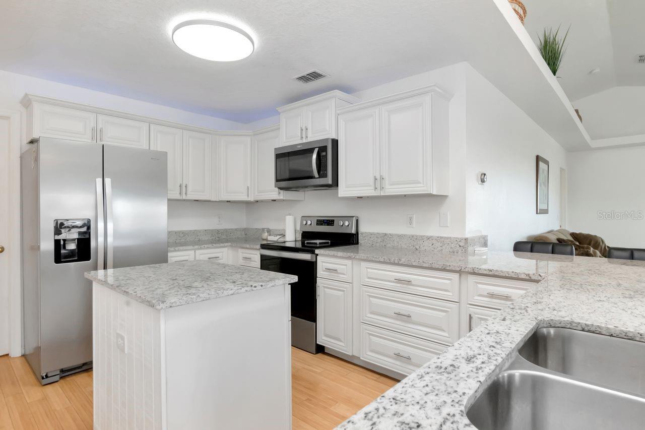 Image 18 of 74 For 5538 Jobeth Drive