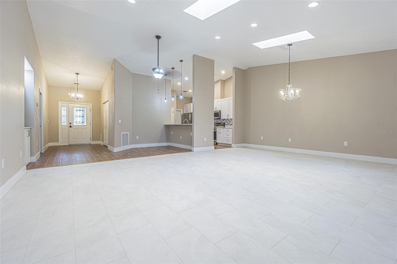Image 13 of 58 For 6535 Brentwood Drive