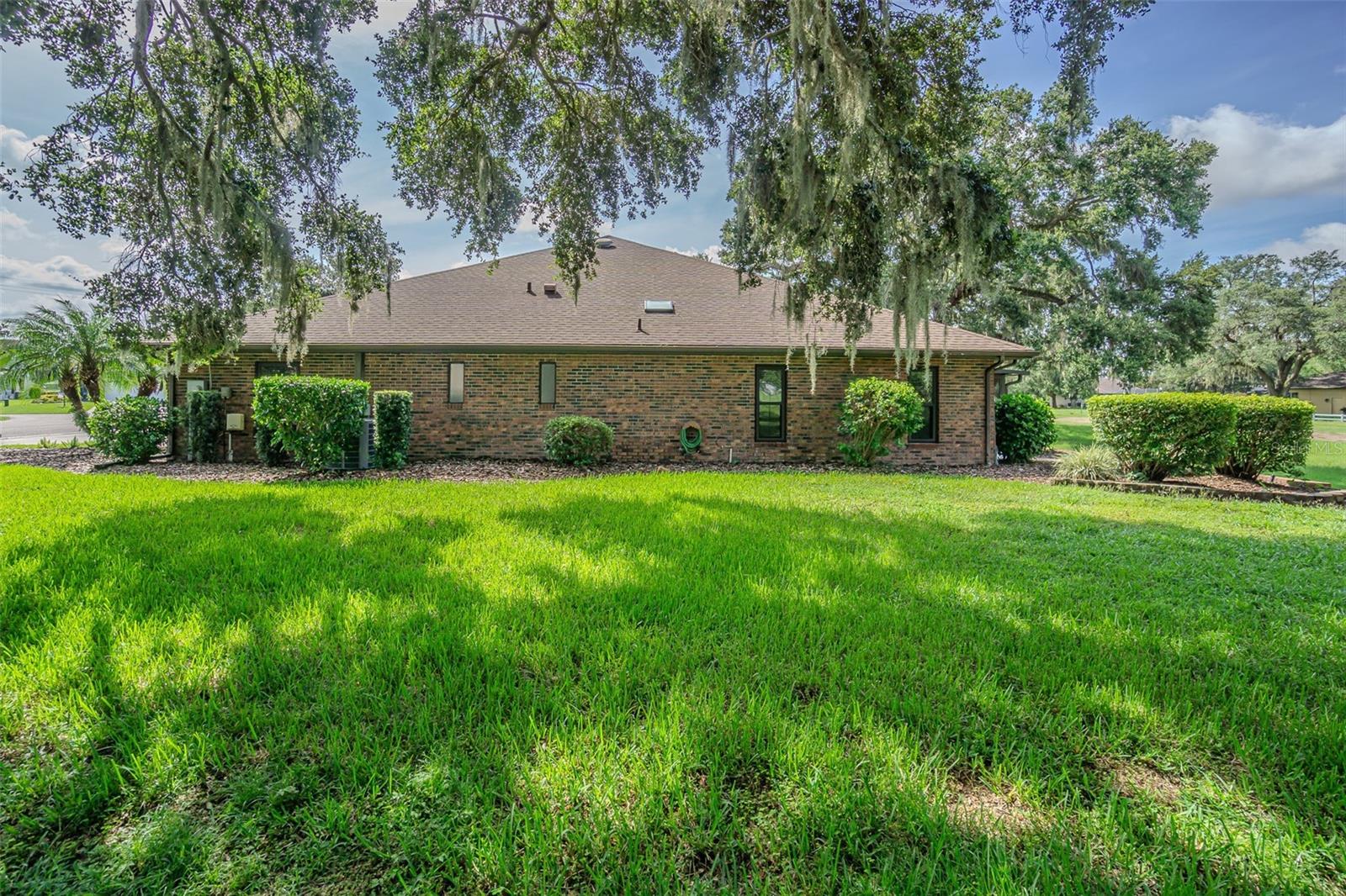 Image 5 of 58 For 6535 Brentwood Drive