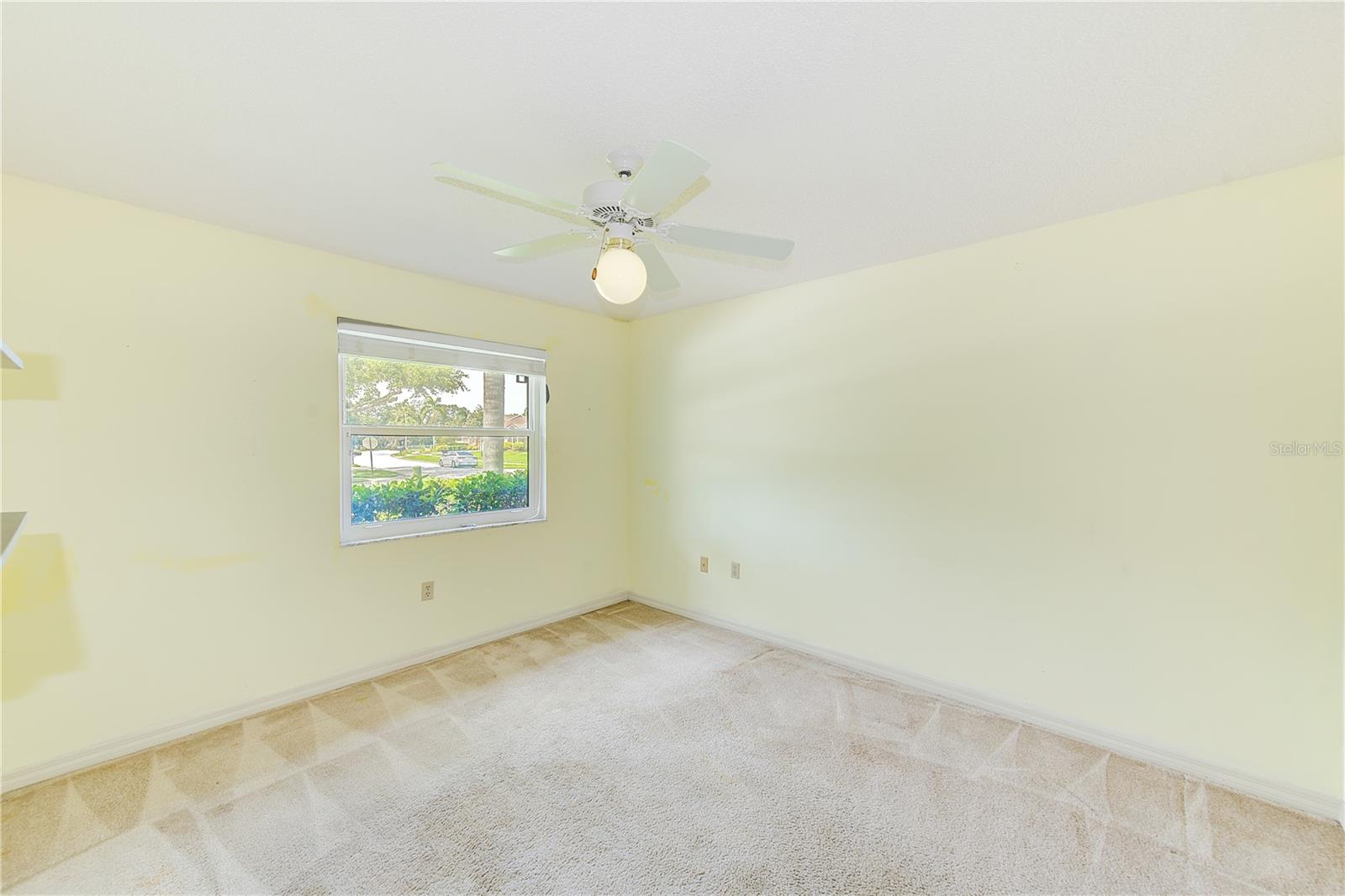 Listing photo id 47 for 14106 Kensington Oak Place